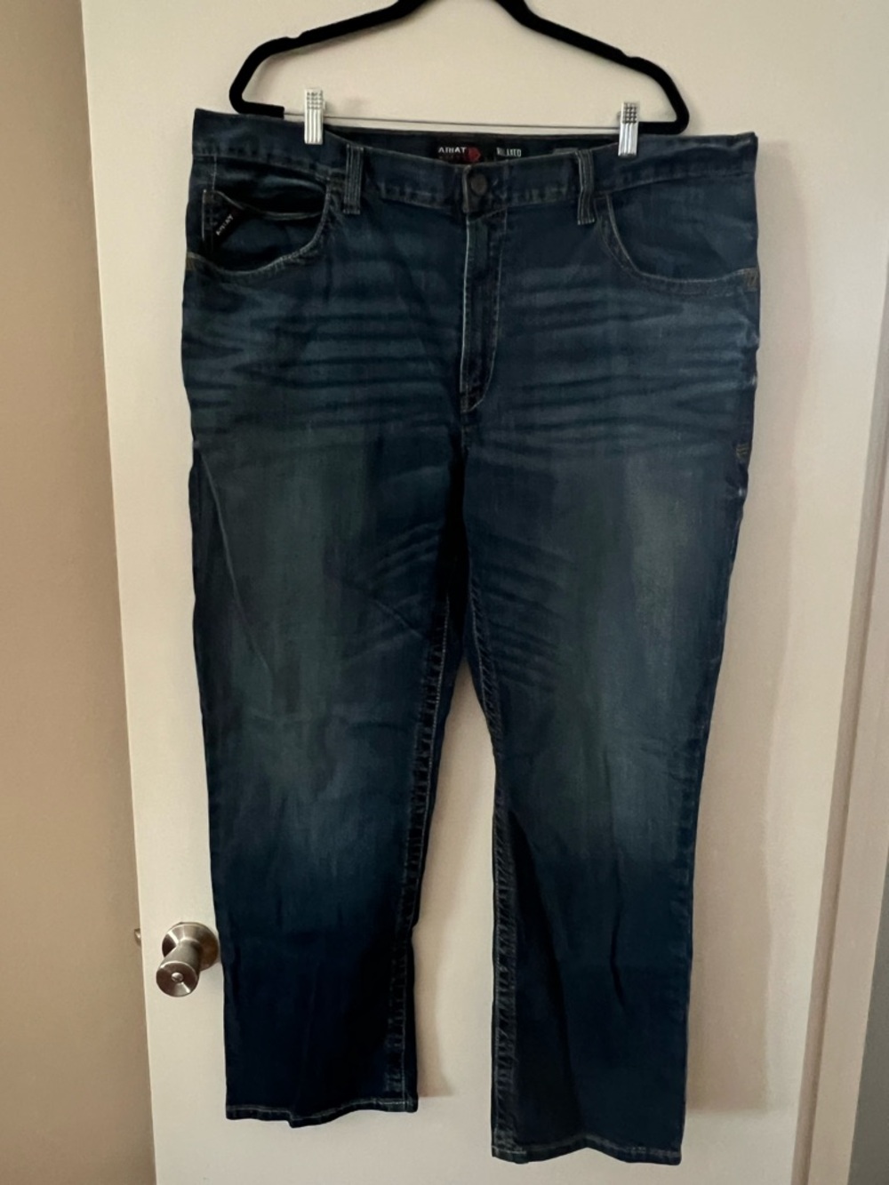 Ariat FR Men's Dark Wash Relaxed Straight Jeans size 42x32